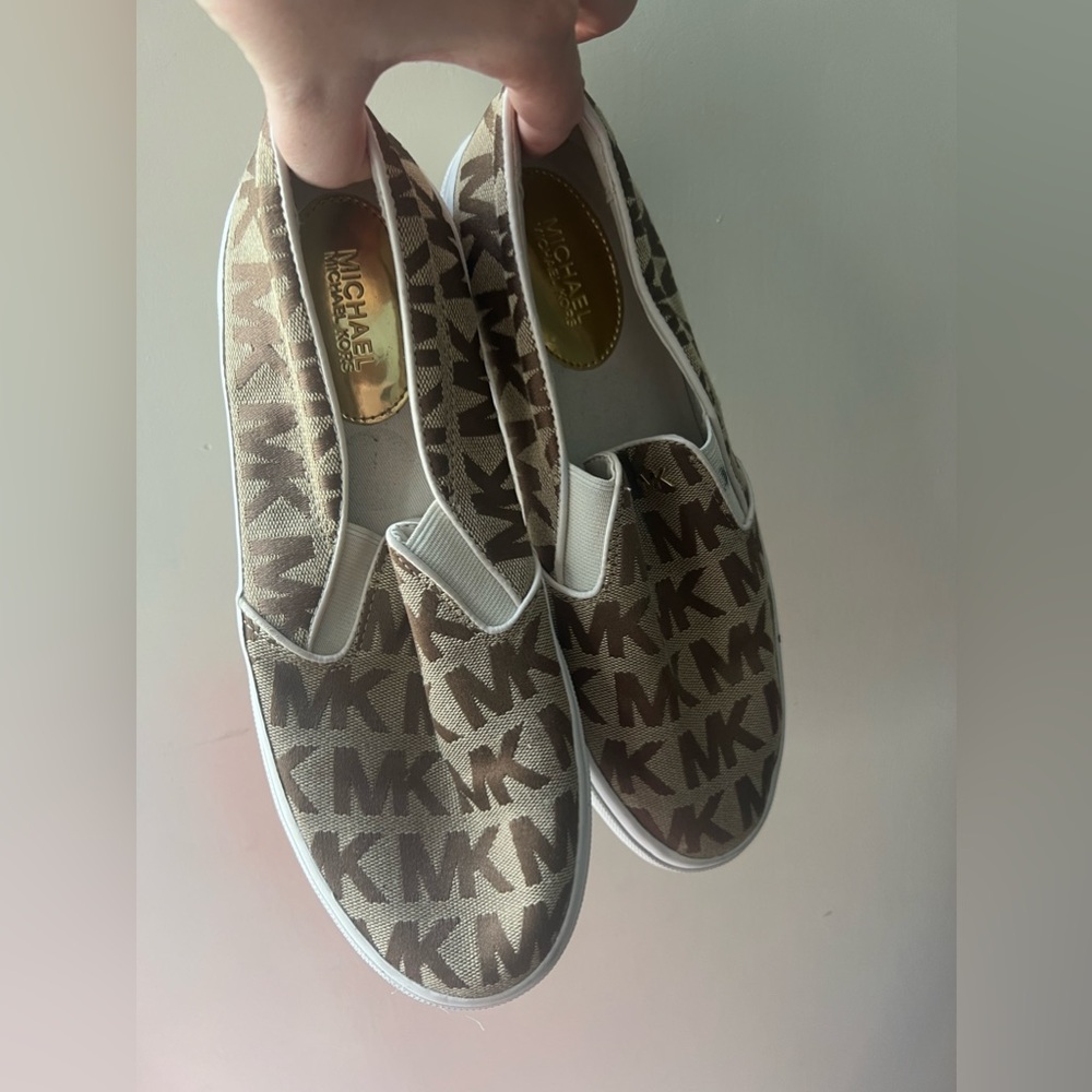 Michael Kors MK Authentic Vans Style Slip On Shoes Logo